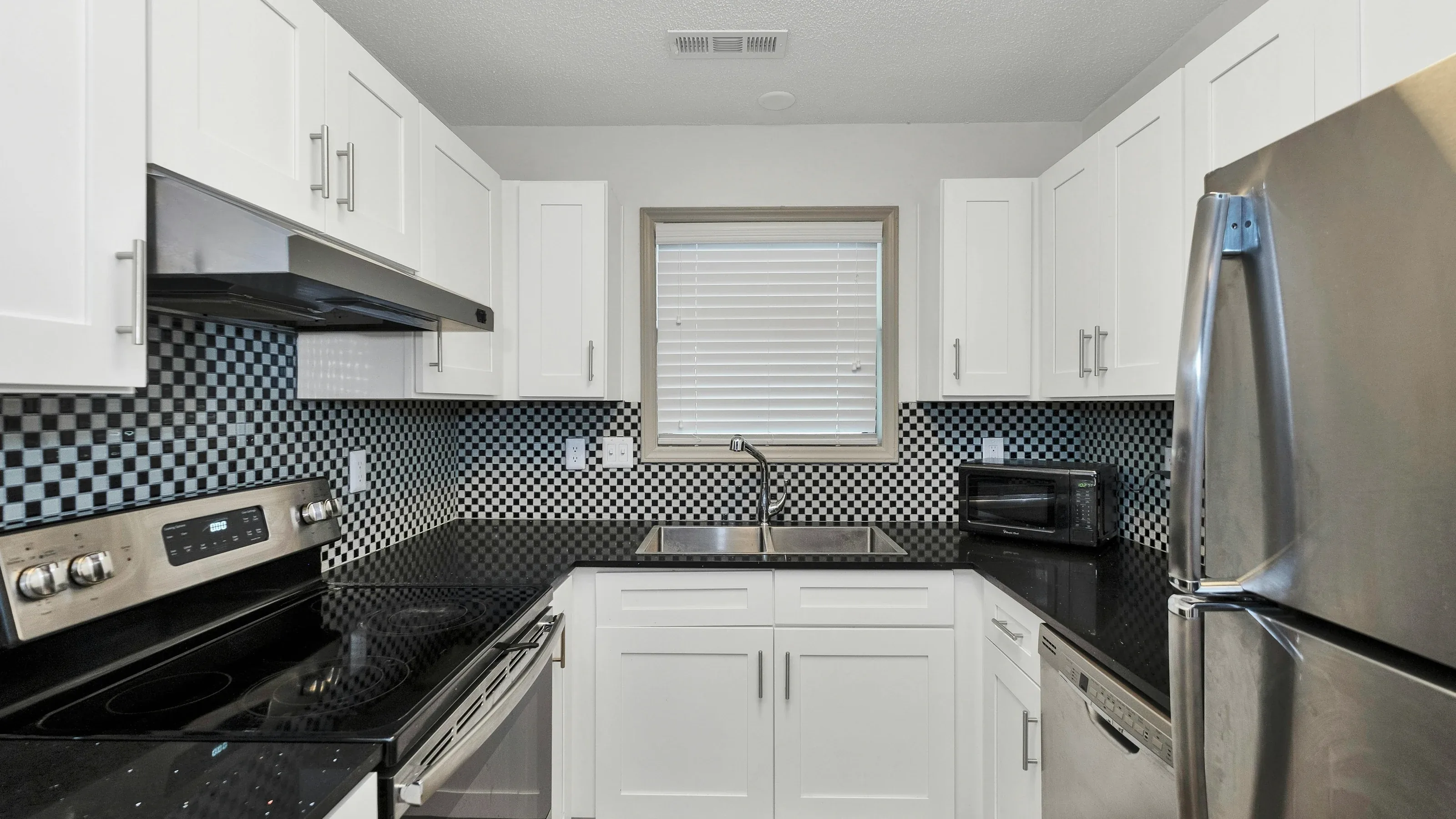 Kitchen after renovation (illustrative)