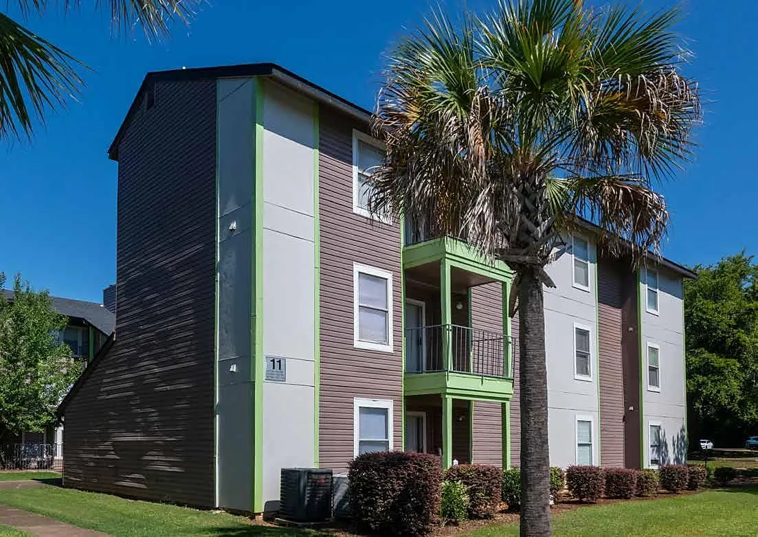 509 North apartment buildings